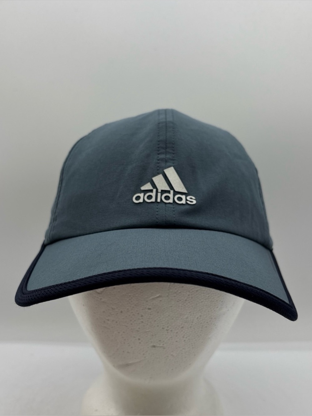 adidas Aeroready Flex Gameday Gray w/ReflectiveLogo Adjustable Baseball Hat OSFM